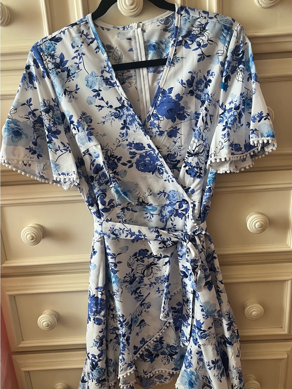SHEIN Blue and White Floral Wrap Mini Dress